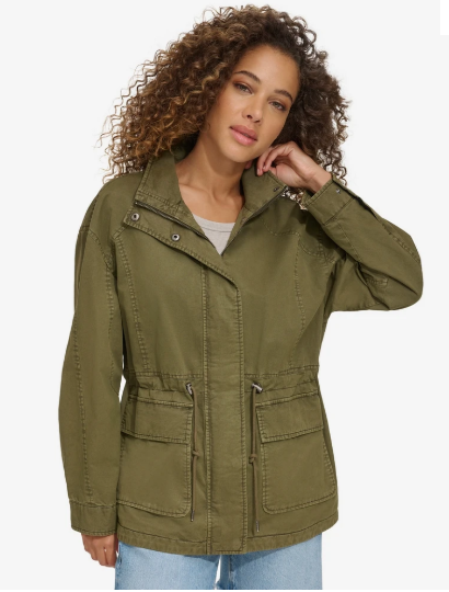 Chaqueta Levi´s ligera de cuello alto para mujer.