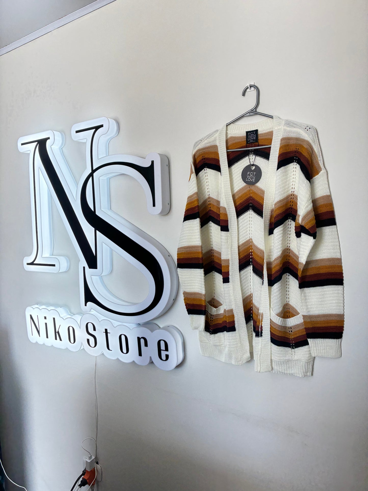 Buzo de mujer en hilo FCT with Love