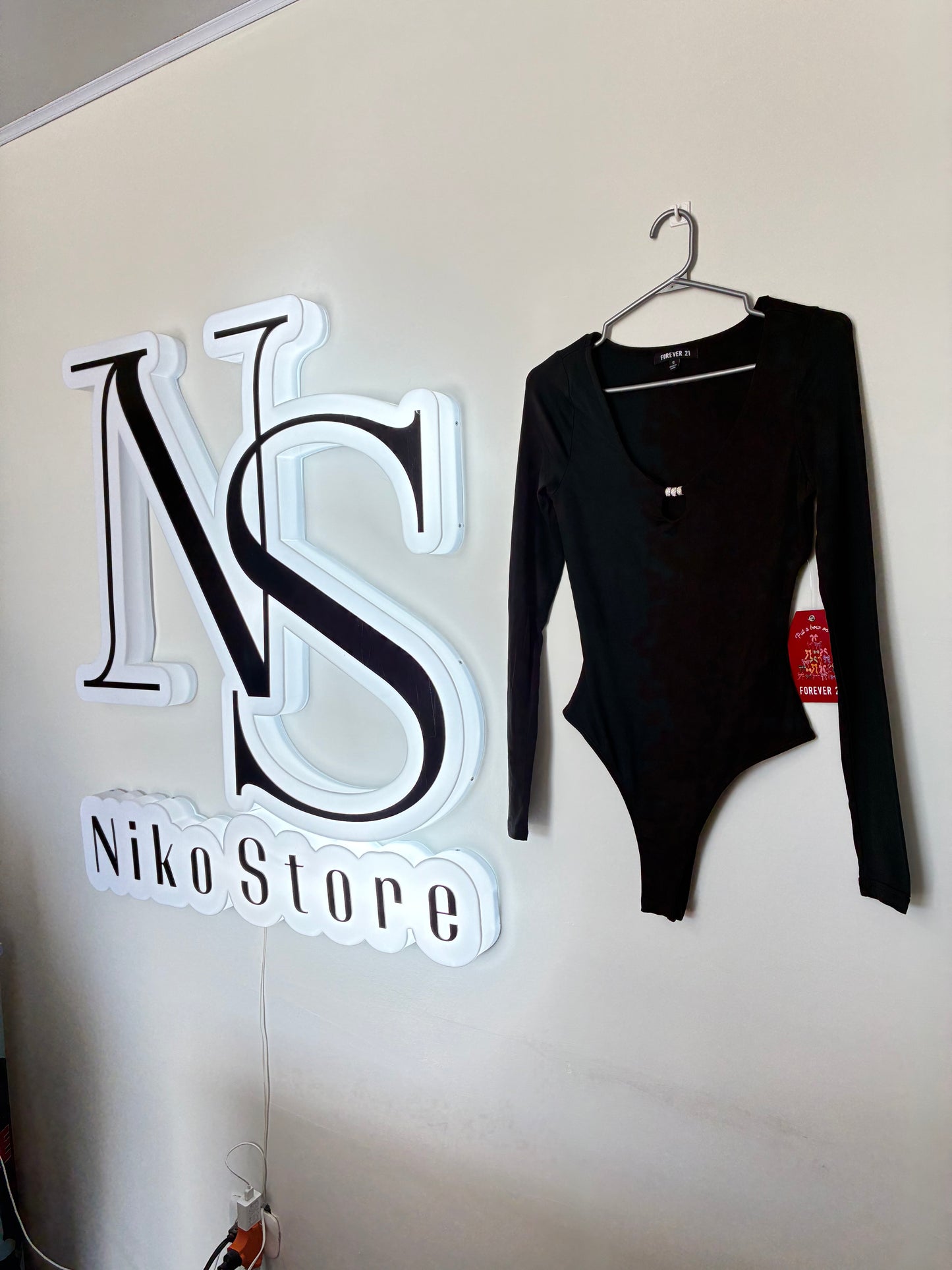 Body Dama Negro Forever 21